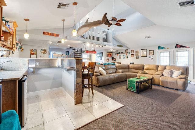 9060 COUNTY ROAD 128C, Wildwood, FL 34785