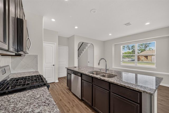 3503 Cannon Drive, Conroe, TX 77301