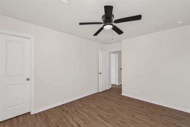 3503 Cannon Drive, Conroe, TX 77301