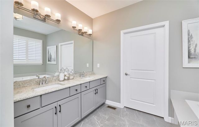 2479 August Grove, Wildwood, MO 63011