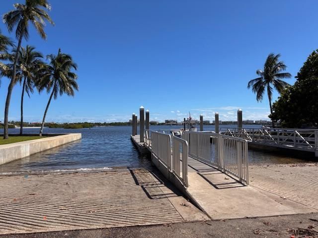 314 S PALMWAY 1, Lake Worth Beach, FL 33460