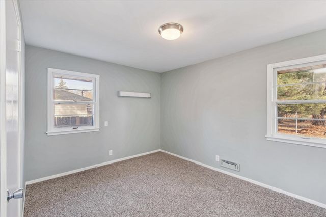 1063 109th Avenue NW, Coon Rapids, MN 55448