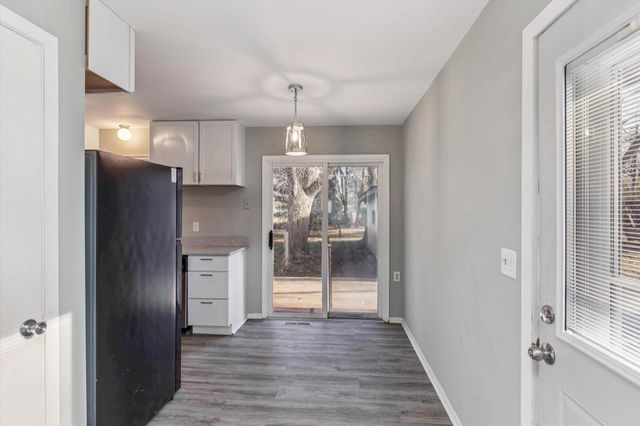 1063 109th Avenue NW, Coon Rapids, MN 55448