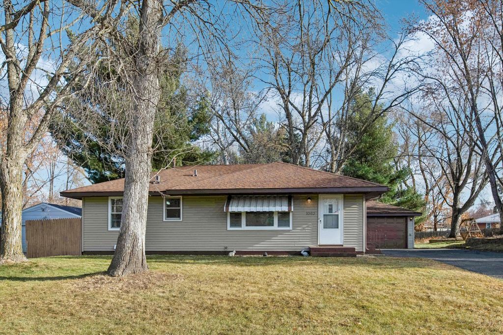 1063 109th Avenue NW, Coon Rapids, MN 55448