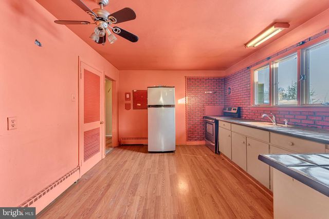 35 GRANT AVE, Deptford, NJ 08096