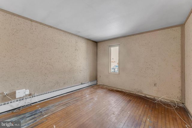 35 GRANT AVE, Deptford, NJ 08096