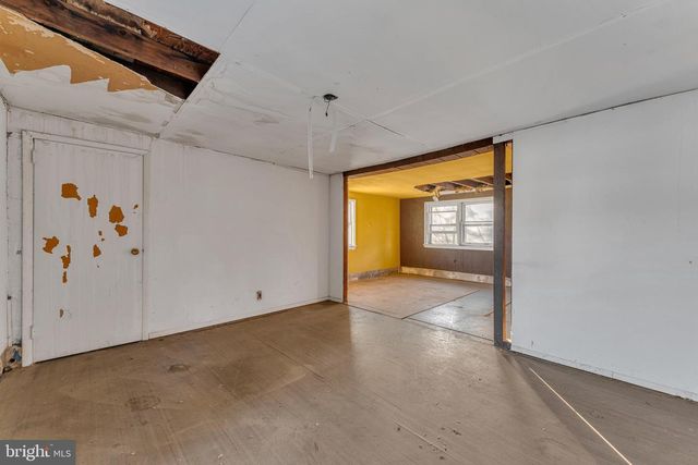 35 GRANT AVE, Deptford, NJ 08096