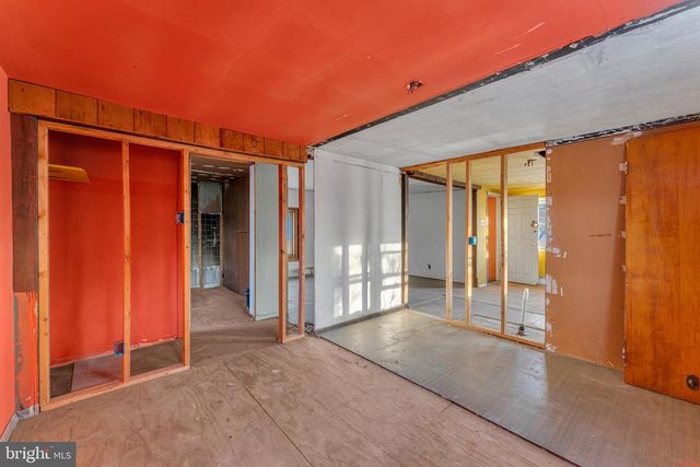 35 GRANT AVE, Deptford, NJ 08096