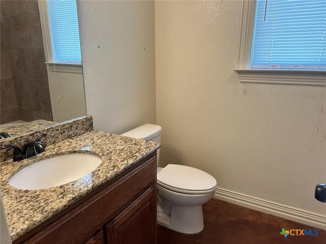 2306 Valley Forge Avenue B, Temple, TX 76504