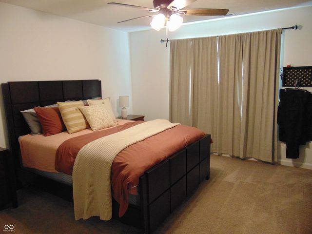 949 Borealis Drive, Franklin, IN 46131