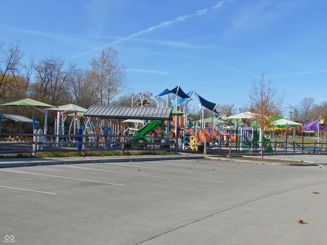 949 Borealis Drive, Franklin, IN 46131