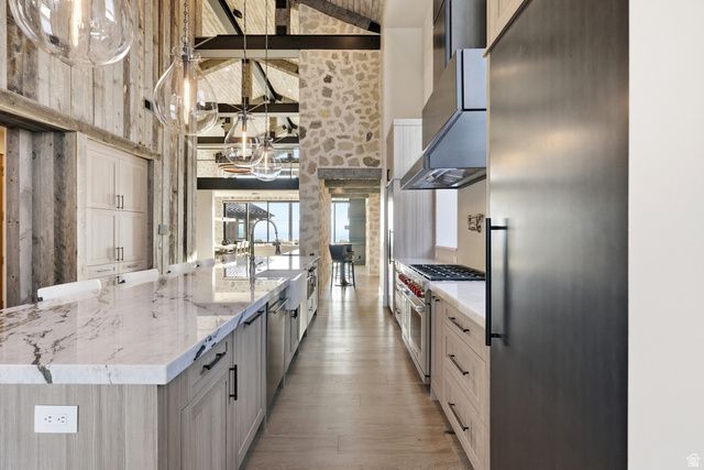 8139 N SUNRISE LOOP, Park City, UT 84098