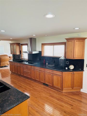 2851 Franklin Road, Bloomfield Hills, MI 48302