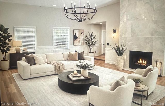 2851 Franklin Road, Bloomfield Hills, MI 48302