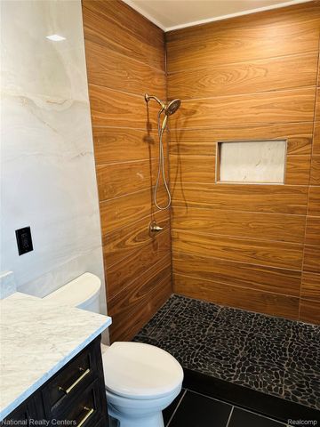 2851 Franklin Road, Bloomfield Hills, MI 48302