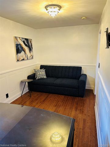 2851 Franklin Road, Bloomfield Hills, MI 48302