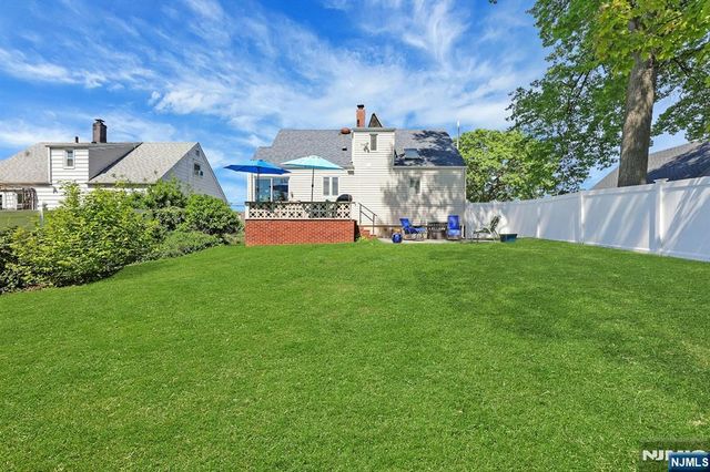 365 Marvin Avenue, Hackensack, NJ 07601