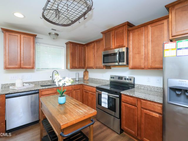 504 Hobkirks Place, Durham, NC 27704
