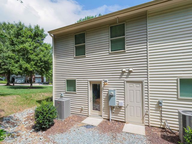 504 Hobkirks Place, Durham, NC 27704