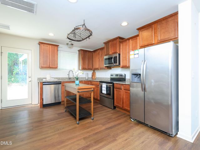 504 Hobkirks Place, Durham, NC 27704
