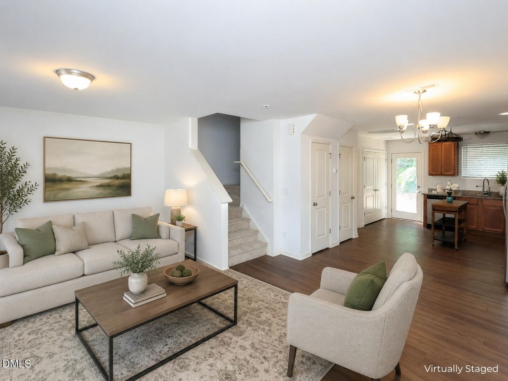 504 Hobkirks Place, Durham, NC 27704
