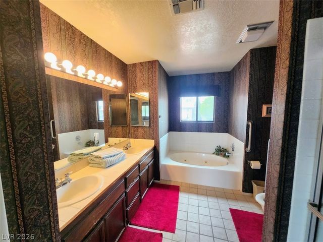 3954 Delos Drive, Las Vegas, NV 89103