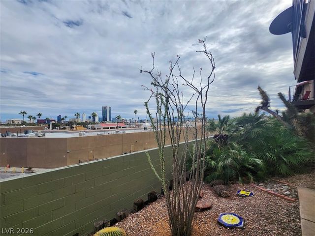 3954 Delos Drive, Las Vegas, NV 89103