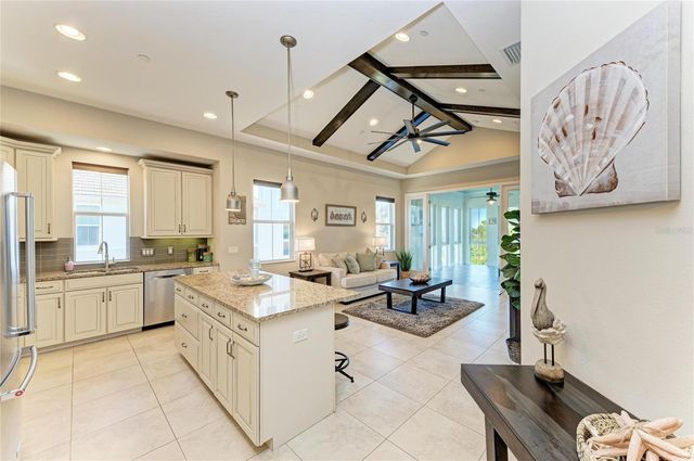 339 SAPPHIRE LAKE DRIVE 201, Bradenton, FL 34209