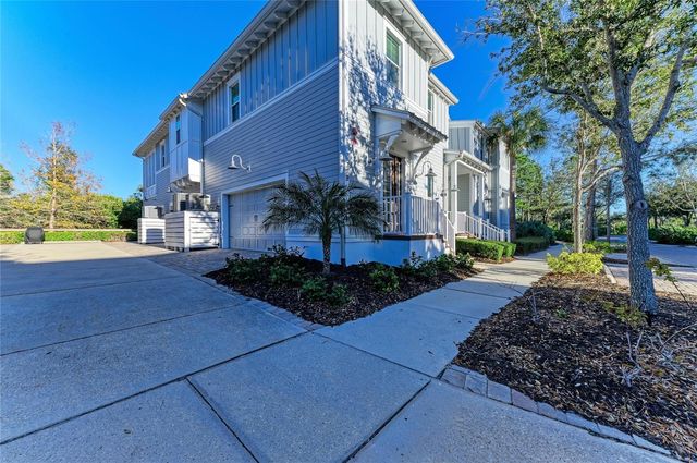 339 SAPPHIRE LAKE DRIVE 201, Bradenton, FL 34209