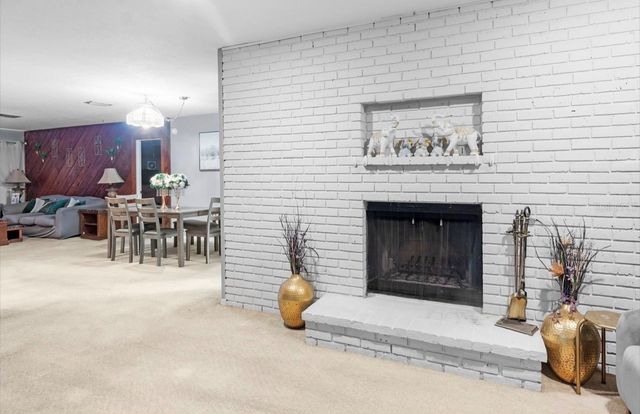 302 HUTCH COURT, Brandon, FL 33510