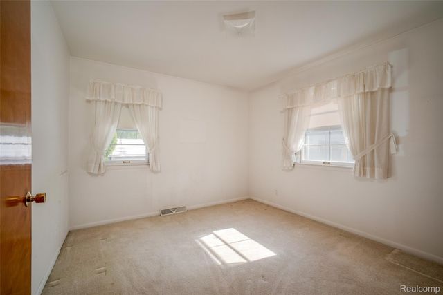 4120 Baybrook Drive, Waterford Charter Township, MI 48329