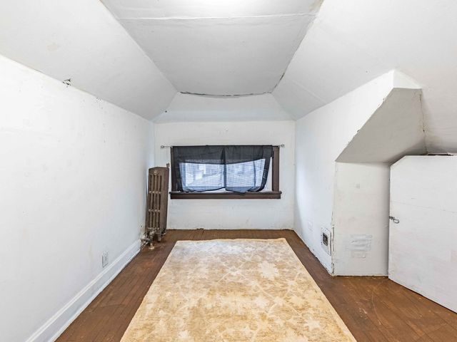 7871 W Oakleaf Avenue, Elmwood Park, IL 60707