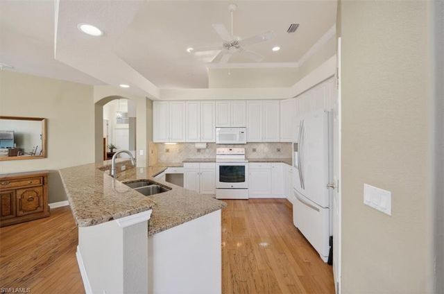 14063 Clear Water LN, Fort Myers, FL 33907