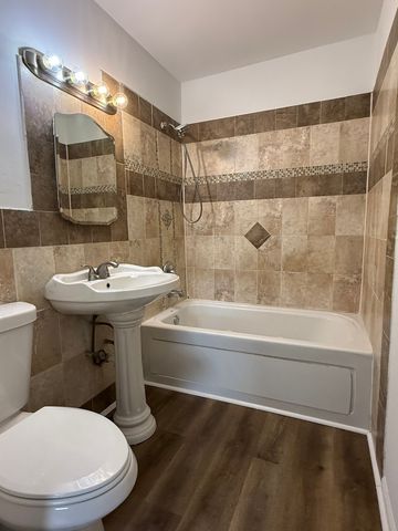 10148 S 84th Terrace 315, Palos Hills, IL 60465