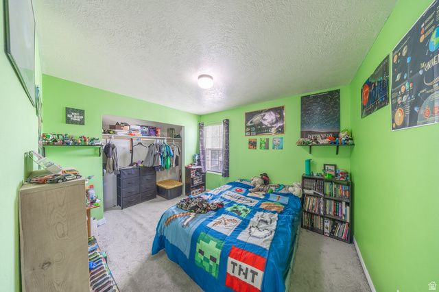 2011 N 2095 W, Clinton, UT 84015