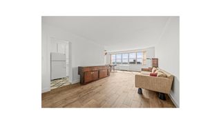 555 KAPPOCK Street # 24T, New York City, NY 10463