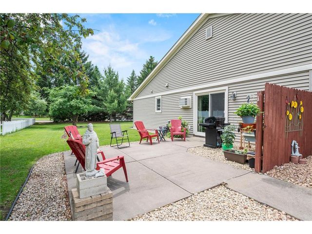 444 Paperjack Drive, New Richmond, WI 54017