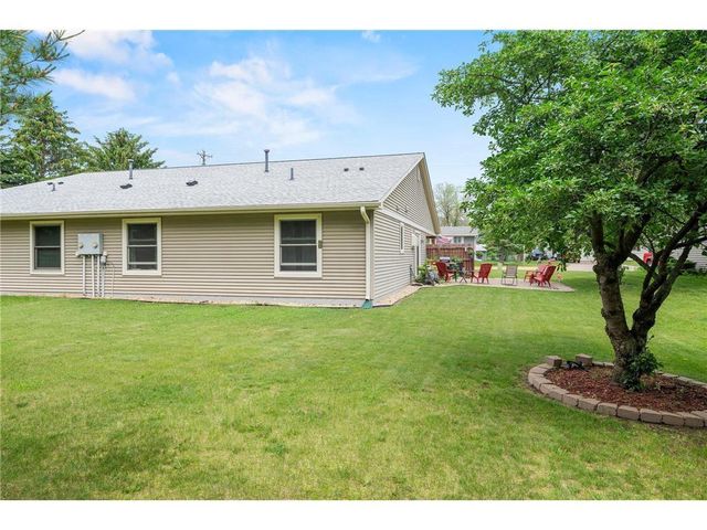 444 Paperjack Drive, New Richmond, WI 54017