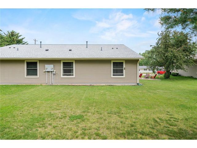 444 Paperjack Drive, New Richmond, WI 54017