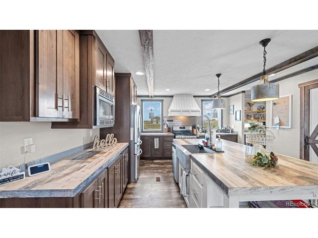 5676 County Road 77, Roggen, CO 80652