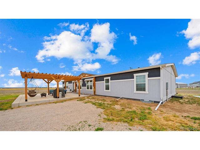 5676 County Road 77, Roggen, CO 80652