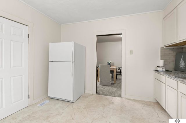 3244 R Street, Lincoln, NE 68503