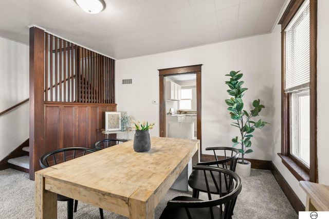 3244 R Street, Lincoln, NE 68503