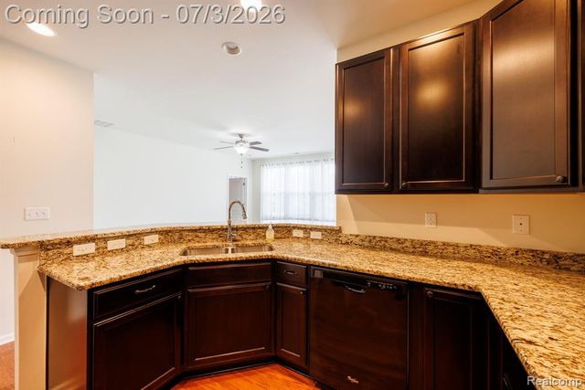 9385 Sand Hill Drive, Grand Blanc, MI 48439