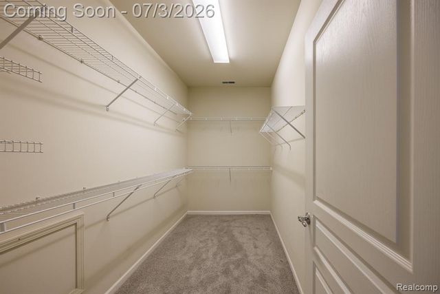 9385 Sand Hill Drive, Grand Blanc, MI 48439
