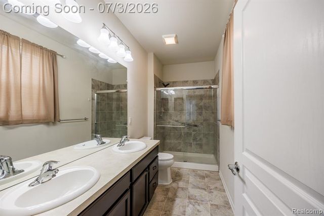 9385 Sand Hill Drive, Grand Blanc, MI 48439