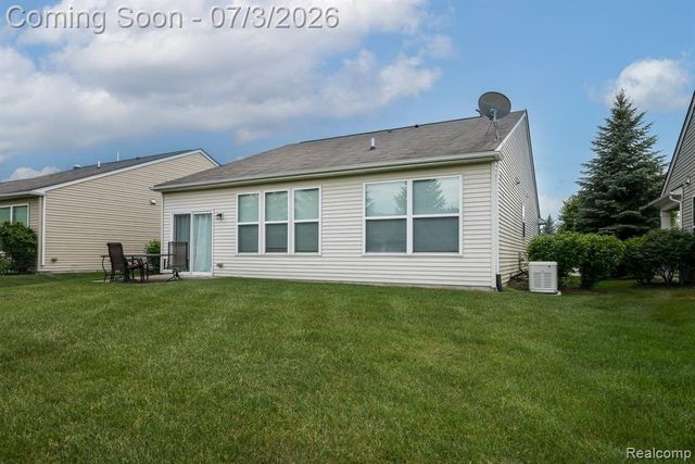 9385 Sand Hill Drive, Grand Blanc, MI 48439