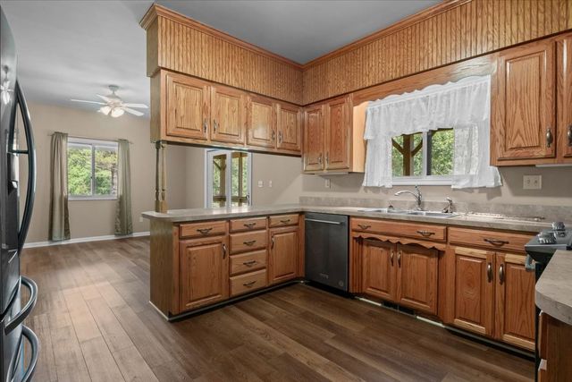 476 Gwin Cemetery Rd, Waverly, TN 37185