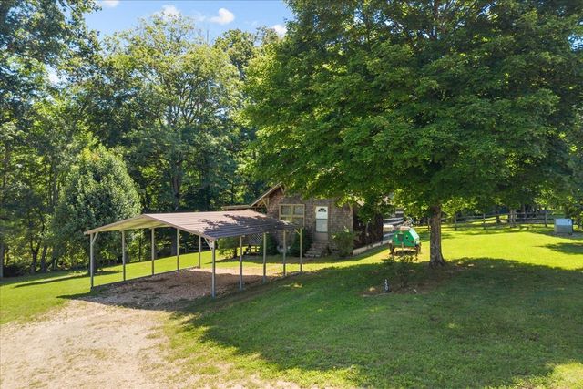 476 Gwin Cemetery Rd, Waverly, TN 37185