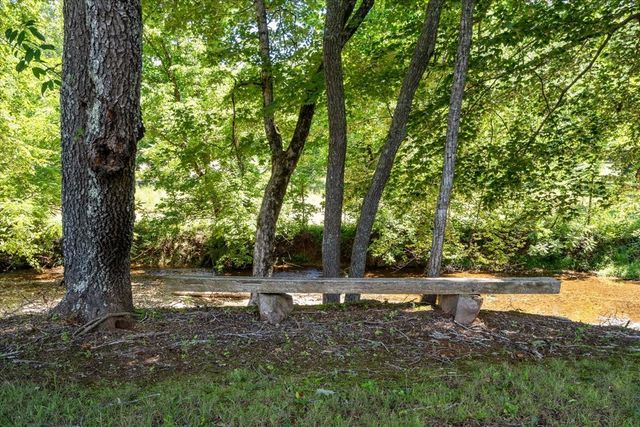 476 Gwin Cemetery Rd, Waverly, TN 37185